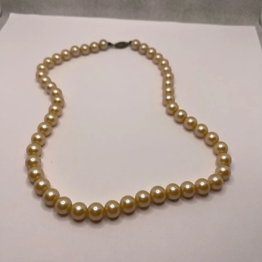 Vintage glass pearls